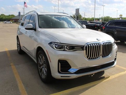 Used 2022 BMW X7 xDrive40i w/ Executive Package AWD/4WD image 6