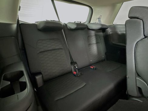 Used 2024 Nissan Pathfinder SV FWD image 33