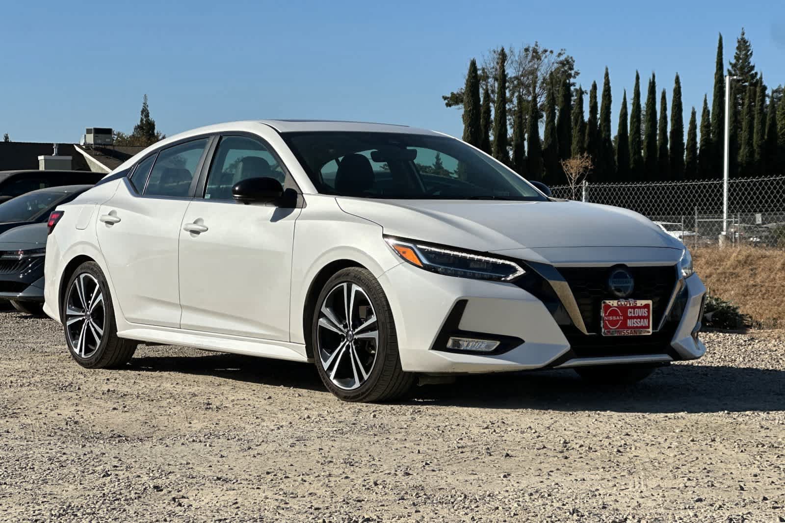 Used 2023 Nissan Sentra SR w/ SR Premium Package FWD image 10