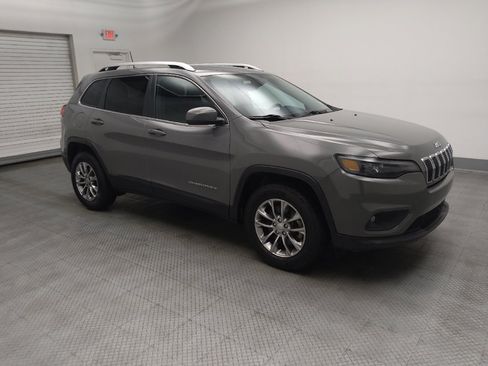Used 2021 Jeep Cherokee Latitude Lux w/ Comfort/Convenience Group AWD/4WD image 11