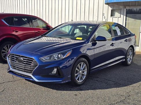 Used 2019 Hyundai Sonata SE image 2