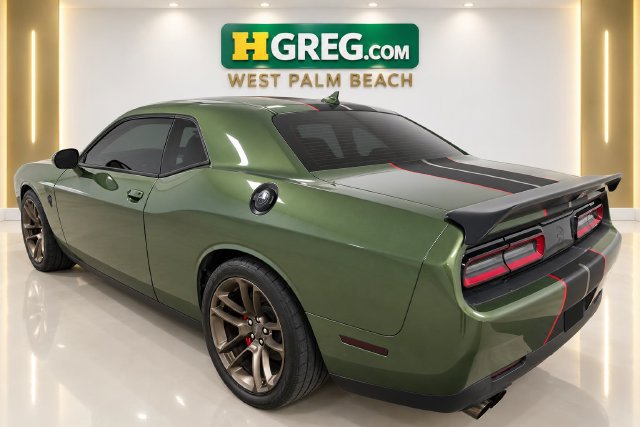 Used 2021 Dodge Challenger SRT Hellcat Redeye RWD image 2