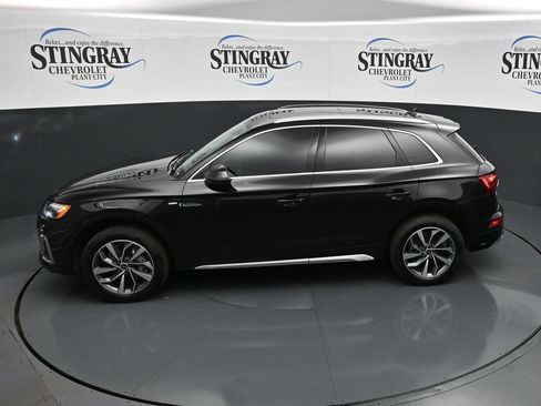 Used 2024 Audi Q5 2.0T Premium Plus w/ Premium Plus Package AWD/4WD image 21
