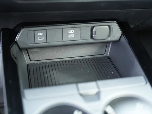 New 2026 Toyota Prius XLE image 22