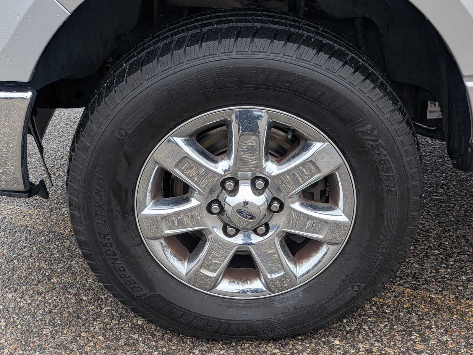 Used 2014 Ford F150 XLT w/ Equipment Group 302A Luxury AWD/4WD image 14