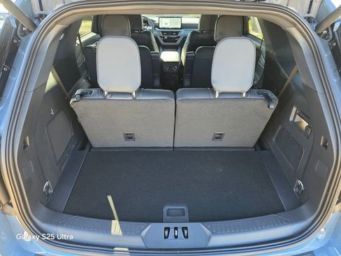 New 2026 Ford Explorer ST w/ Sun And Sound Package image 31