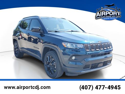New 2026 Jeep Compass Latitude AWD/4WD image 1