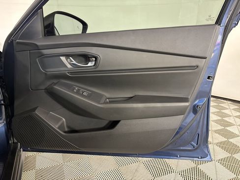 Used 2025 Honda Accord SE image 25