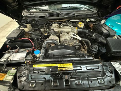 Used 2001 Land Rover Range Rover HSE image 29