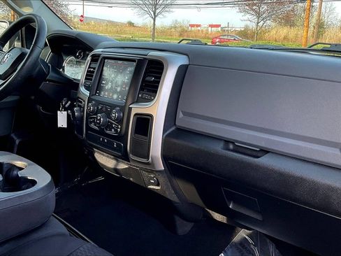 Used 2019 RAM 1500 Warlock w/ Electronics Group RWD image 12