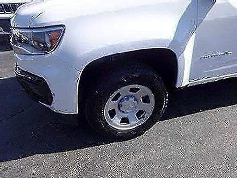 Used 2022 Chevrolet Colorado W/T w/ WT Convenience Package RWD image 3