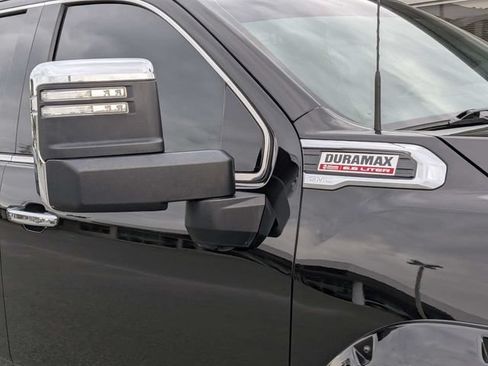 Used 2021 GMC Sierra 2500 Denali w/ Denali Ultimate Package AWD/4WD image 10