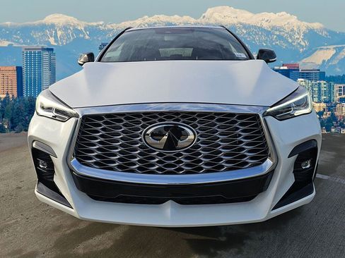 New 2025 INFINITI QX55 Luxe w/ Cargo Package image 2