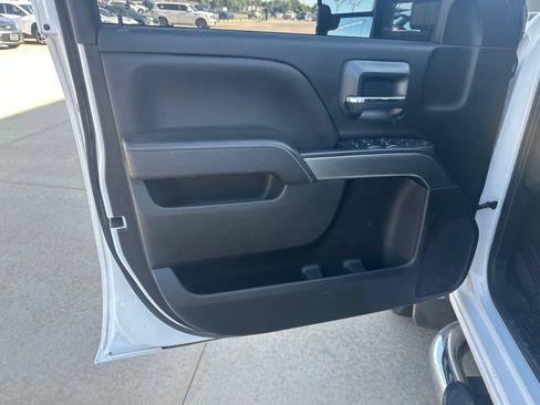 Used 2019 Chevrolet Silverado 2500 LT w/ All Star Edition RWD image 7