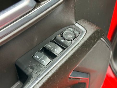 Used 2024 Chevrolet Silverado 1500 LT w/ Z71 Off-Road Package image 20