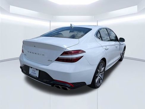 Used 2023 Genesis G70 2.0T AWD/4WD image 4