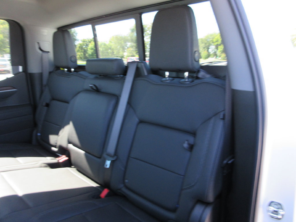 New 2026 GMC Sierra 1500 SLT w/ SLT Convenience Package AWD/4WD image 12