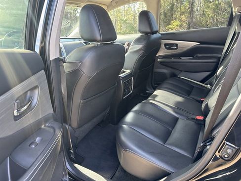 Used 2018 Nissan Murano Platinum image 10