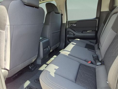 New 2026 Nissan Frontier SV w/ SV Convenience Package RWD image 16