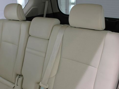 Used 2011 Lexus GX 460 Premium AWD/4WD image 38