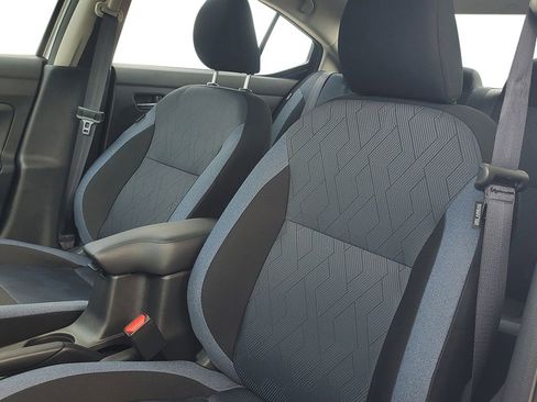 New 2025 Nissan Versa SV w/ Trunk Package FWD image 21