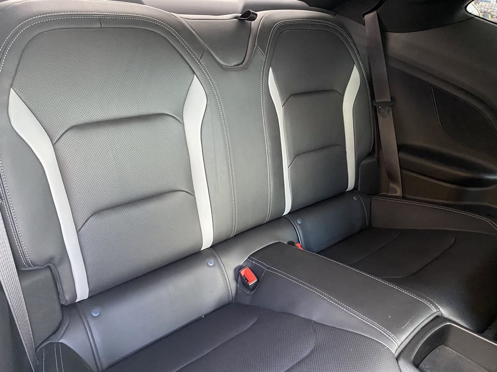 Used 2020 Chevrolet Camaro SS RWD image 28
