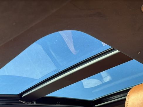 New 2026 Chrysler Pacifica Pinnacle image 28