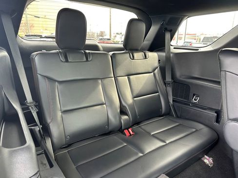 Used 2025 Ford Explorer ST-Line AWD/4WD image 22