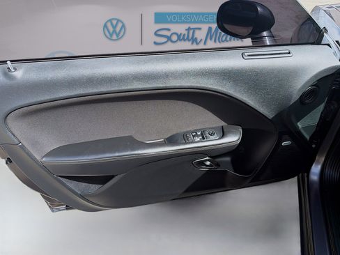 Used 2019 Dodge Challenger SRT Hellcat Redeye image 19