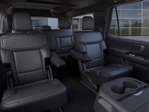 New 2026 Ford Expedition Max Platinum w/ Stealth Performance Package AWD/4WD image 11