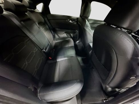 Used 2023 Kia Forte GT-Line w/ GT-Line Premium Package FWD image 30