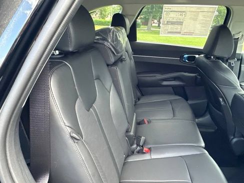 New 2026 Kia Sorento S w/ S Panoramic Sunroof Package FWD image 23