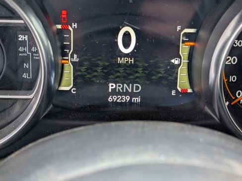 Used 2022 Jeep Gladiator Overland w/ LED Lighting Group image 11