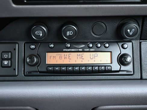 Used 1997 Porsche 911 Carrera 4 image 43