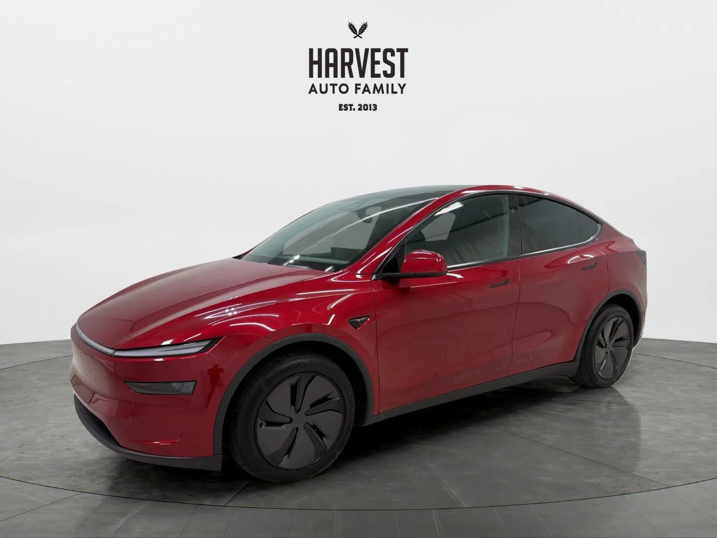 Used 2026 Tesla Model Y AWD image 1