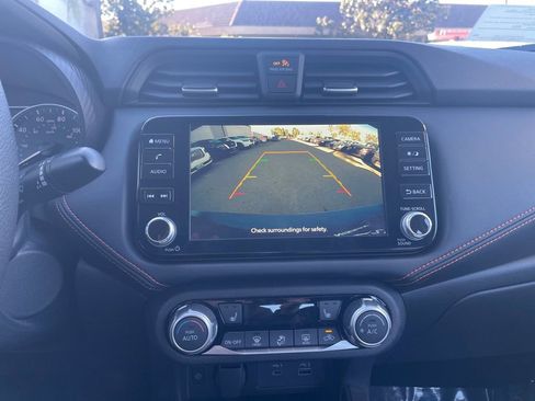 Certified 2025 Nissan Versa SR w/ Trunk Package image 22