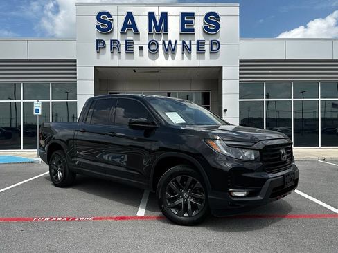 Used 2022 Honda Ridgeline Sport image 1