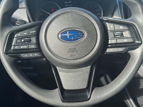 Used 2025 Subaru Crosstrek 2.5i Premium AWD/4WD image 12