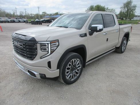 New 2026 GMC Sierra 1500 Denali Ultimate AWD/4WD image 12