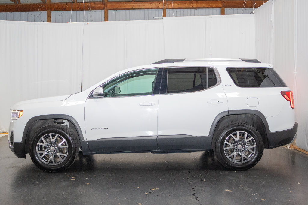 Used 2023 GMC Acadia SLT AWD/4WD image 5