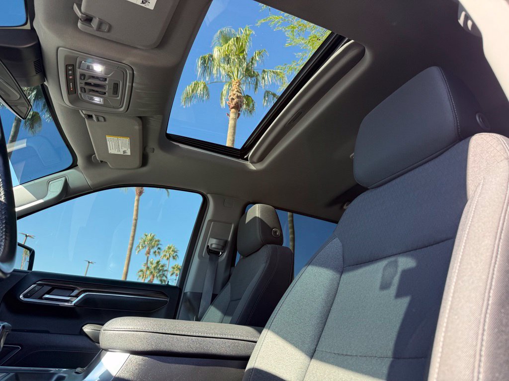 Used 2024 Chevrolet Silverado 1500 RST w/ Convenience Package II RWD image 6