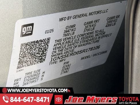 Used 2025 Chevrolet Suburban RST w/ Comfort Package image 33