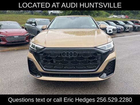 Used 2024 Audi Q8 Prestige AWD/4WD image 2