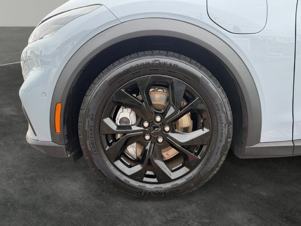 Used 2024 Ford Mustang Mach-E Select w/ Comfort Package Lite AWD/4WD image 5