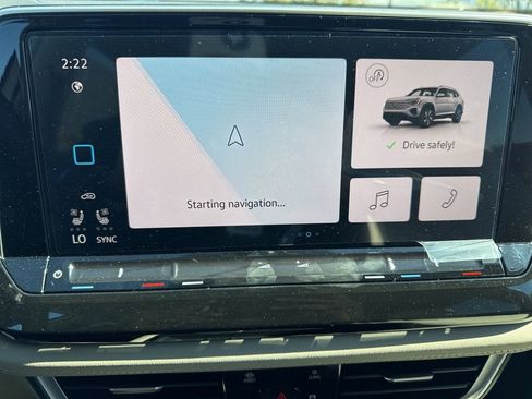 New 2026 Volkswagen Atlas SE image 27