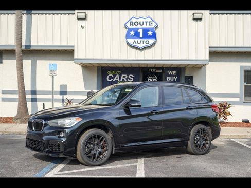 Used 2019 BMW X1 sDrive28i w/ M Sport Package FWD image 1