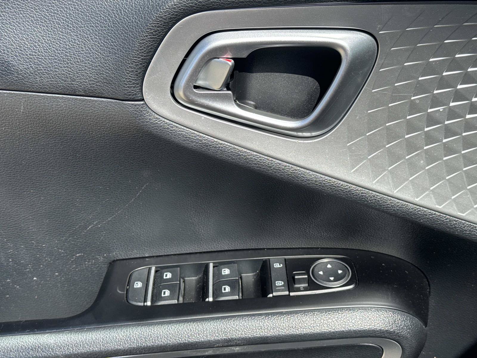 Used 2022 Kia Soul LX FWD image 19