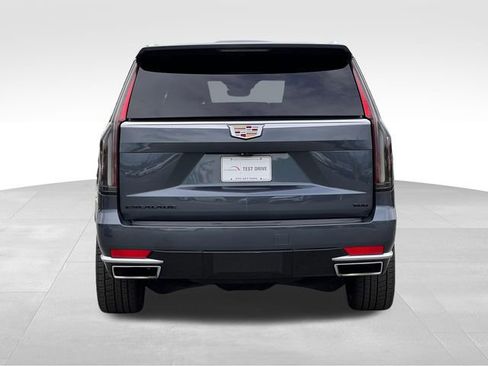 Used 2021 Cadillac Escalade Premium Luxury w/ Driver Assist Tech Package RWD image 4