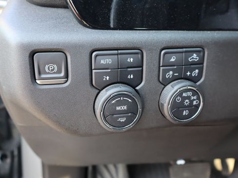 Used 2024 Chevrolet Silverado 1500 LTZ w/ Z71 Off-Road Package AWD/4WD image 21