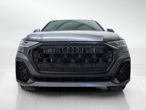 Used 2025 Audi Q8 Premium Plus AWD/4WD image 2